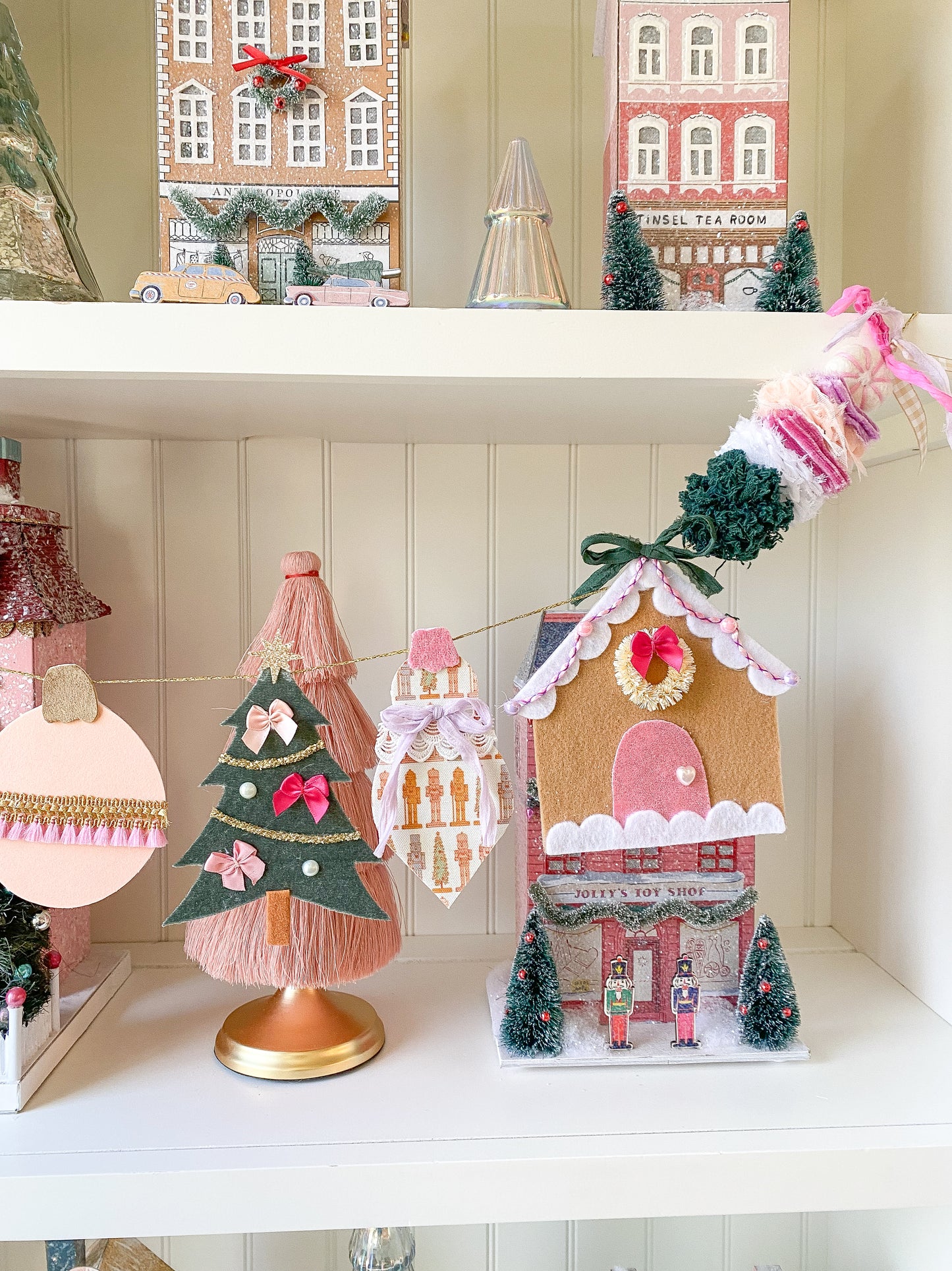 Christmas Medley Garland