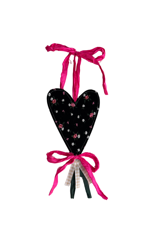 Mini Black Floral Heart