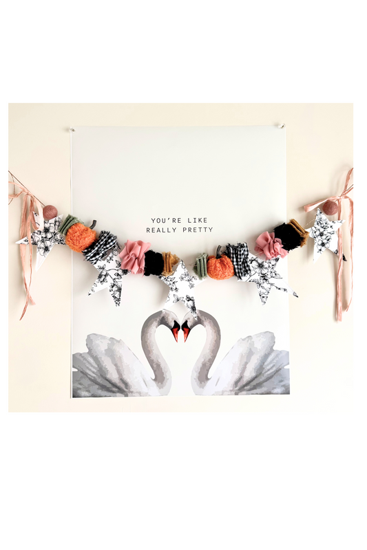 White Floral Star Garland