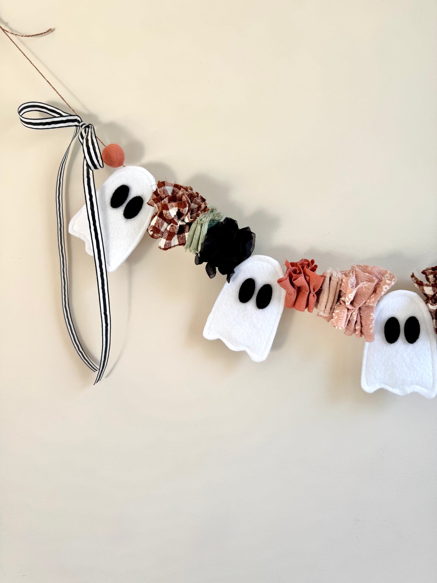 Ghost Garland #2