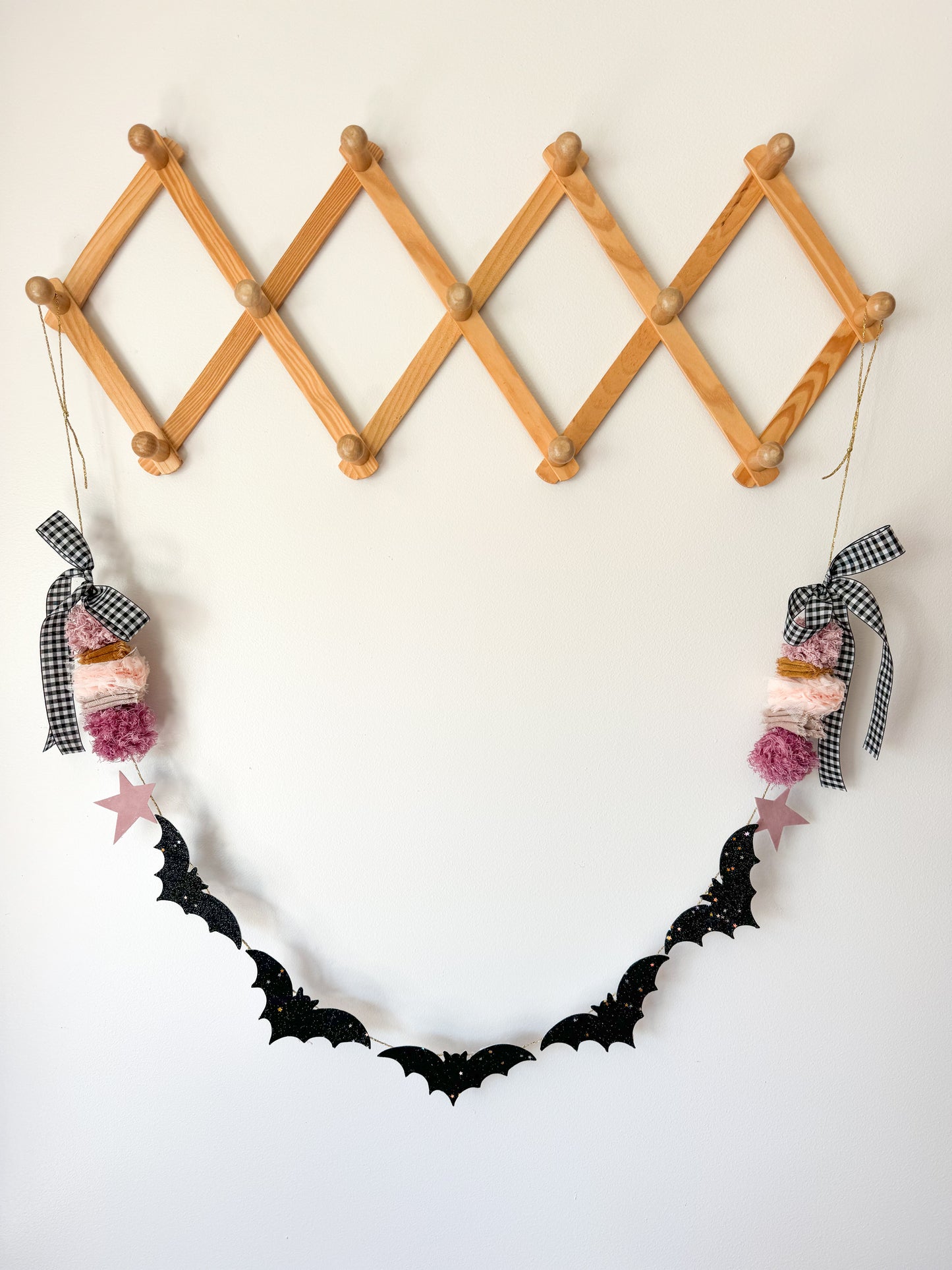 Bat Garland